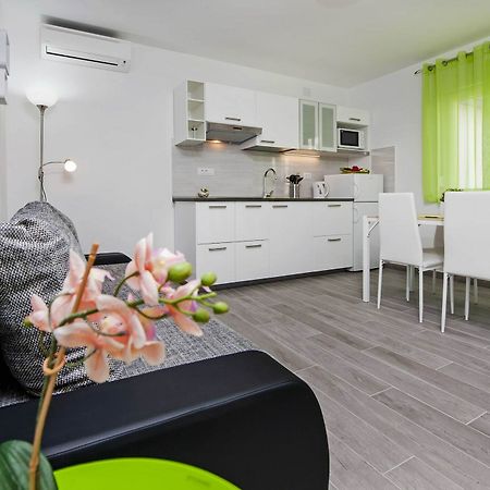 Apartment And Studio Tereza Rovinj Zewnętrze zdjęcie