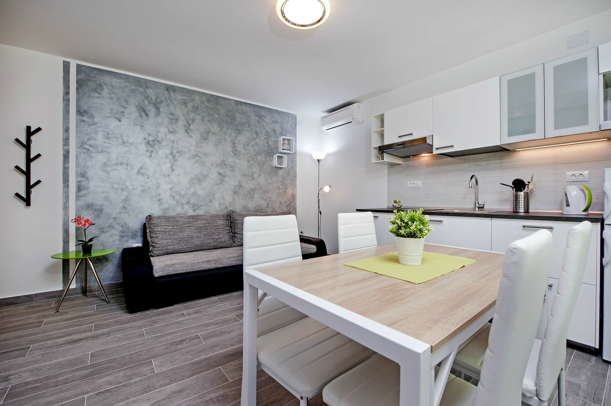 Apartment And Studio Tereza Rovinj Zewnętrze zdjęcie